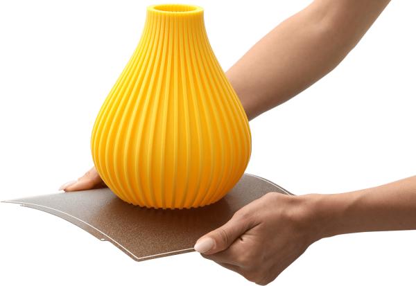 Zaxe-X3-Flexible-Buildplate_600x600 Zaxe-X3-Flexible-Buildplate_600x600